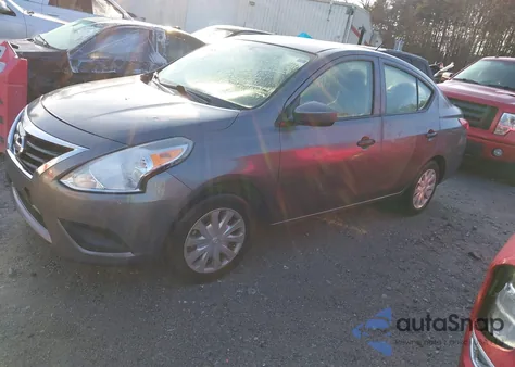 2016 Nissan Versa 1.6 S из США, поврежденный, VIN 3N1CN7AP4GL879912